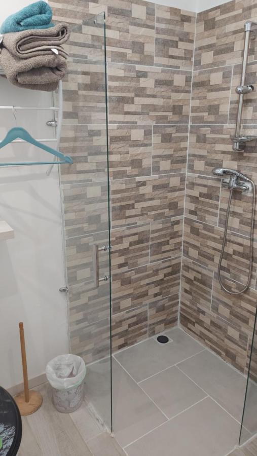 Studio Vaimiti Pour 2 Personnes Vue Mer Et Moorea فا المظهر الخارجي الصورة